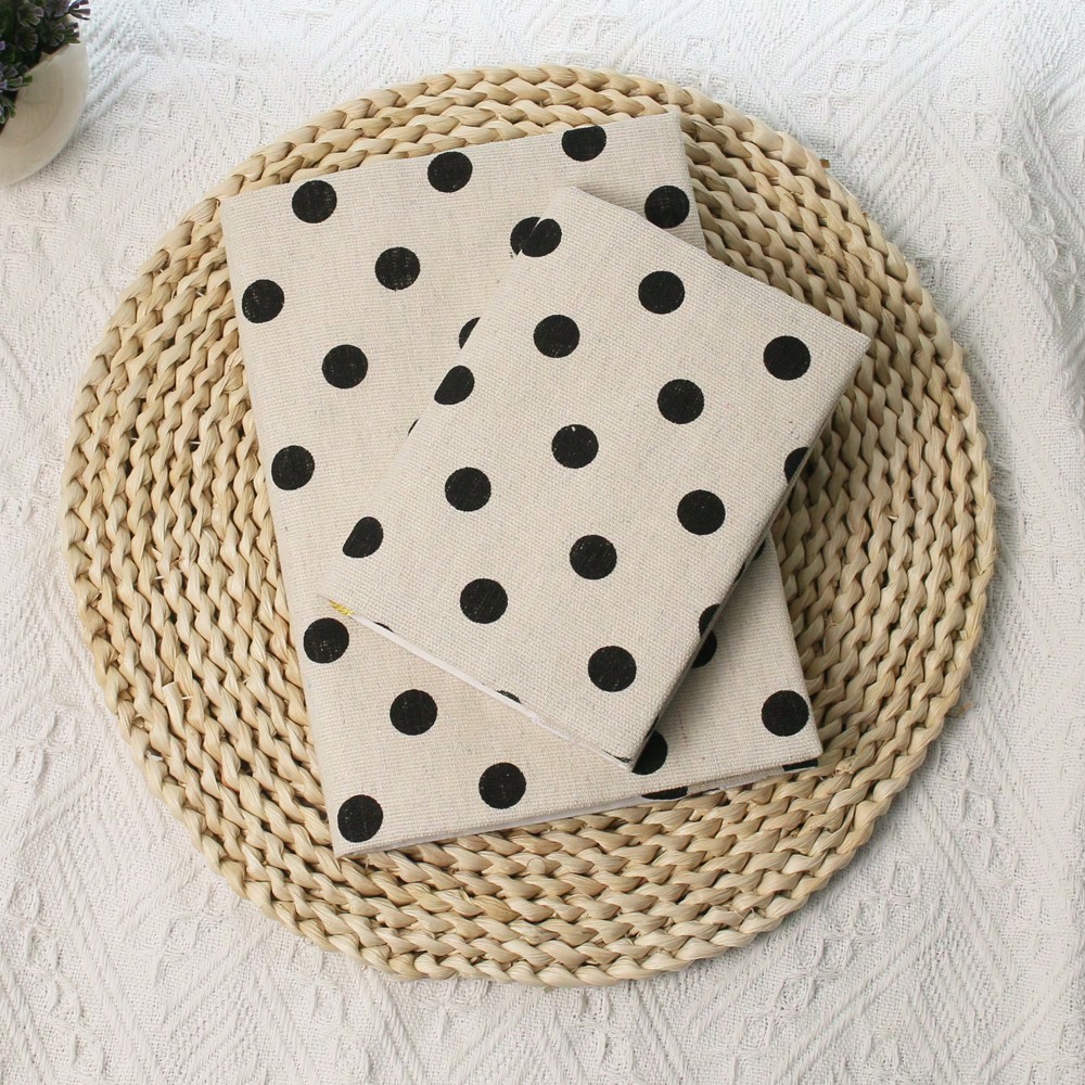 Notebook Dotted A5 - A5 A6 주 회색 배경 검정색